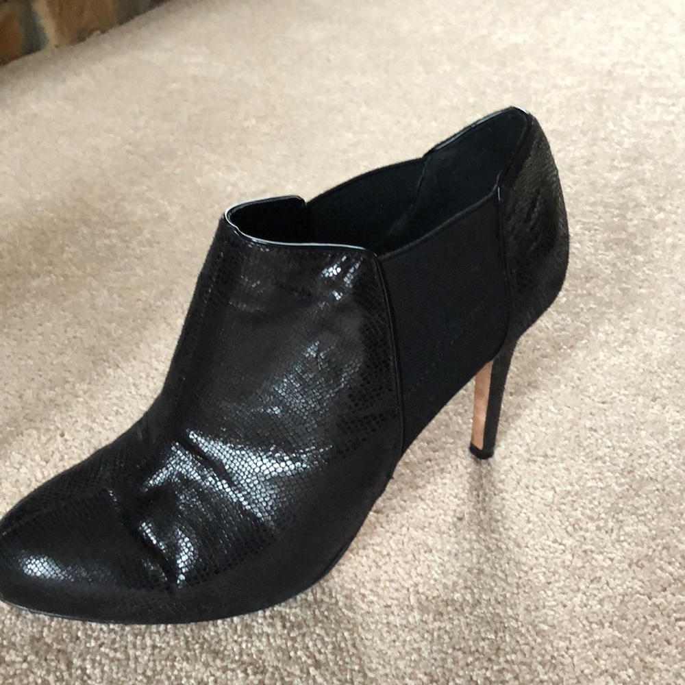Boots - Picture 3 of 4